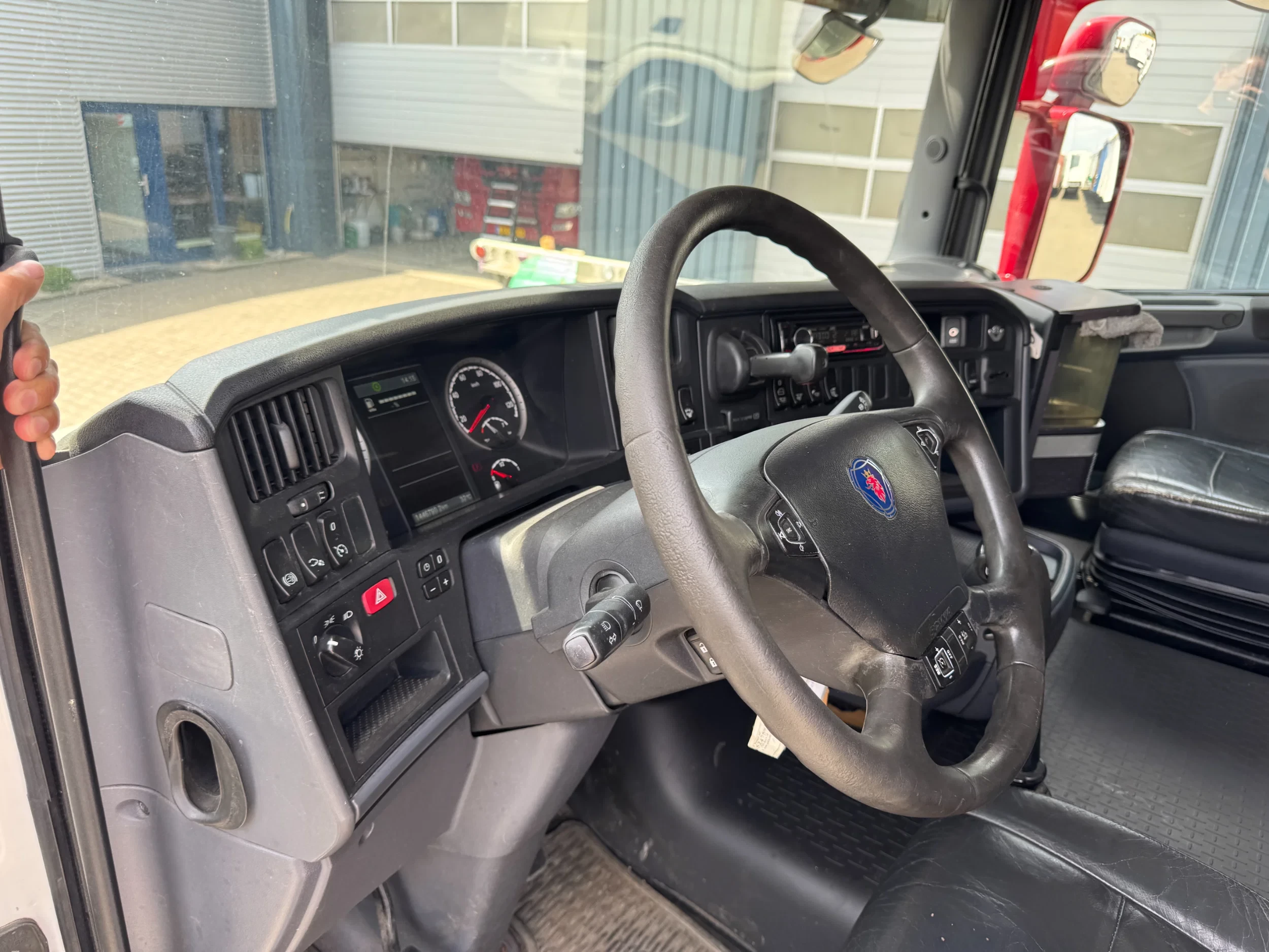 Scania R 2010 - R560 V8 Topline Manual Retarder Euro 5 afbeelding 14