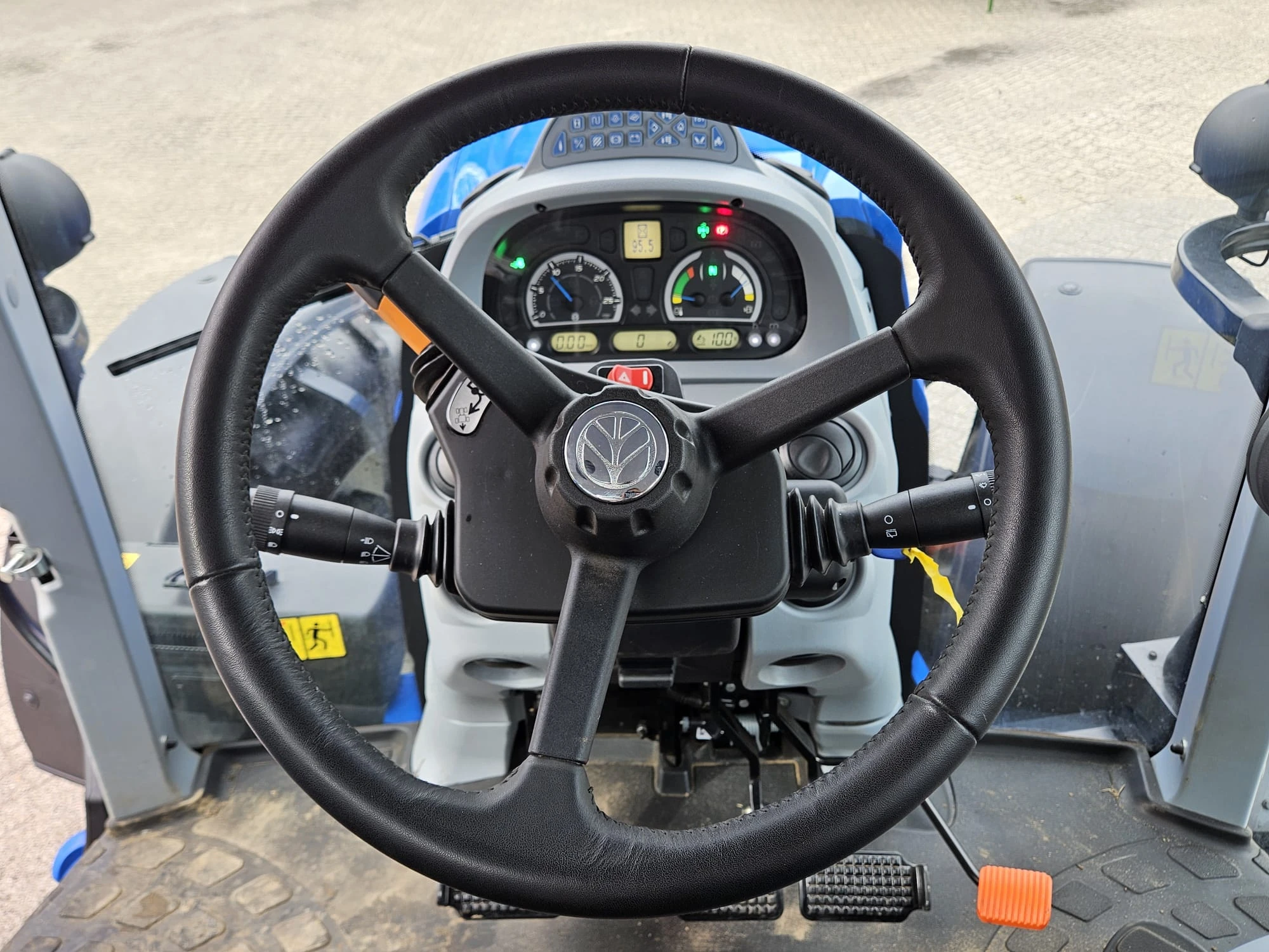 New Holland T5.140AC 2026 - LV image 27