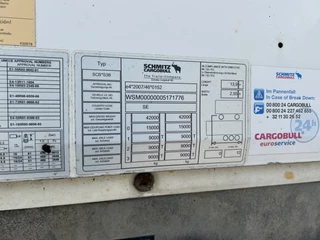 Schmitz Cargobull SCB S3B 2017 - / Roof - Dach - Dak Schade obrazek 15