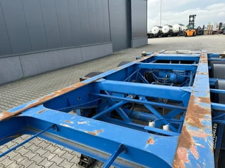 Burg N/A 2003 - 20FT/3-axles / empty weight: 3.290kg / SAF DISC / ADR (EXII, EXII, FL, OX, AT) / LIFTAXLE / NL-Chassis bild 10