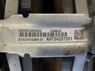 Mercedes-Benz N/A - A 9754207201 REMKLAUW (ALS NIEUW) imagem 2