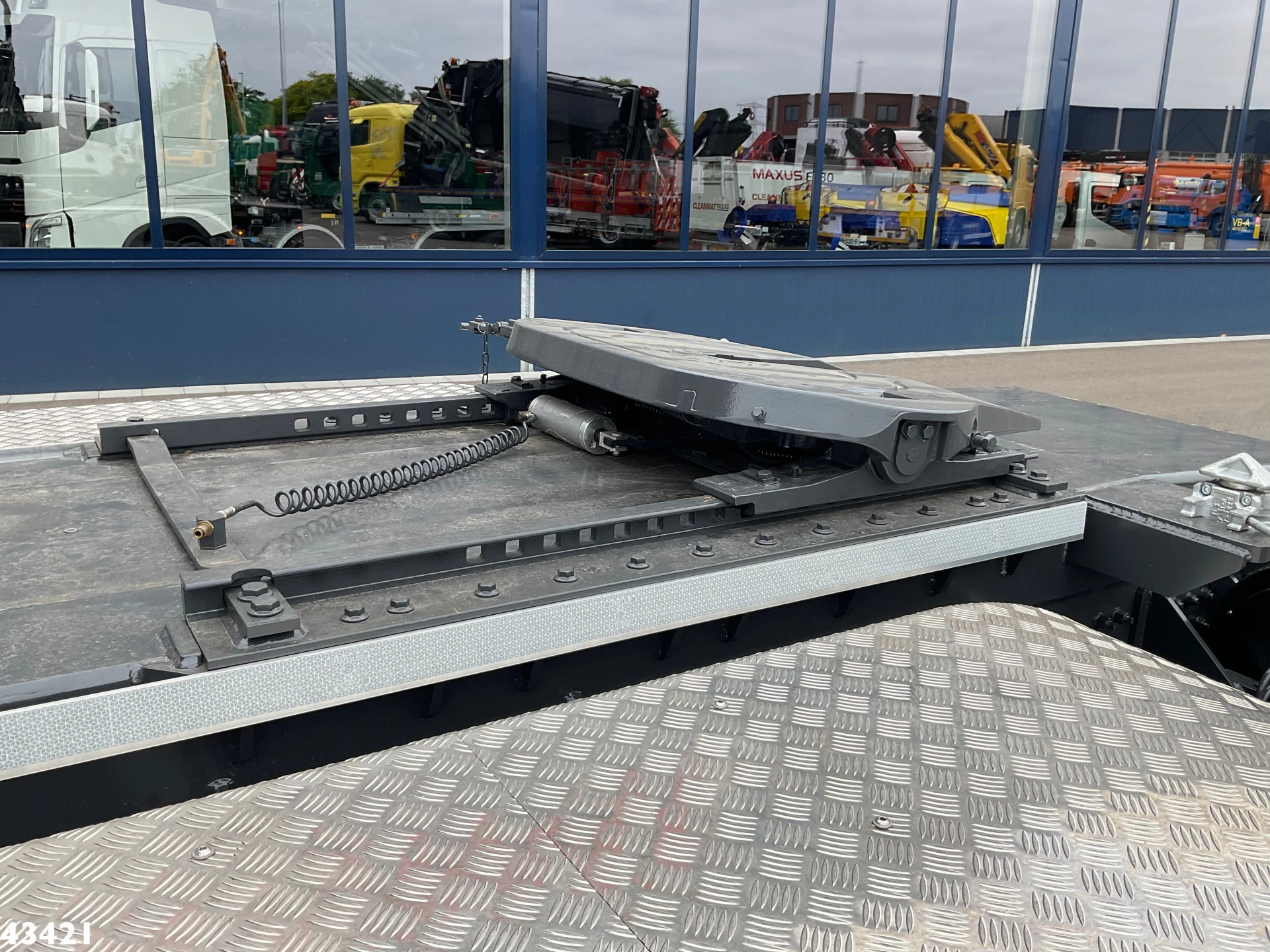 Volvo FH 2024 - 540 Effer 145 Tonmeter laadkraan + Fly-Jib! NEW AND UNUSED! afbeelding 18