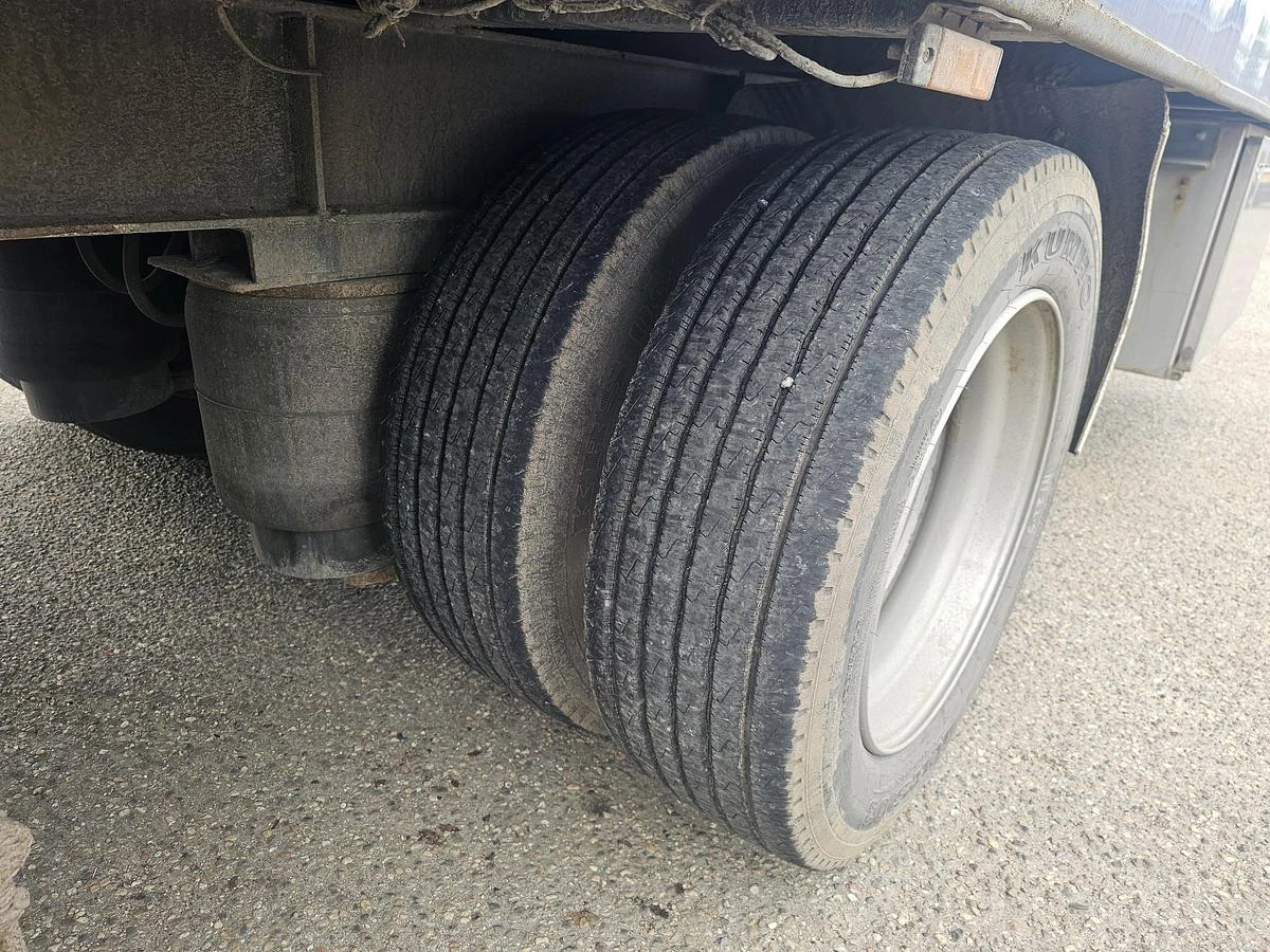 KMA MW 20 L - TANDEM - BOX - HARDWOOD FLOOR - DOUBLE TIRES 2004 obrázek 14