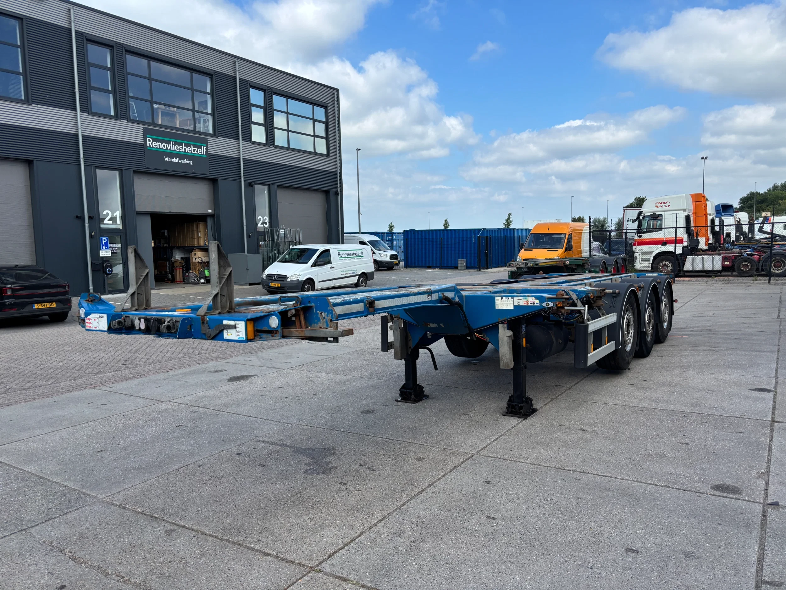 D-TEC 2016 - FT-LS-S / 3x Extendable / 1x Lift Axle / SAF + Disc afbeelding 4