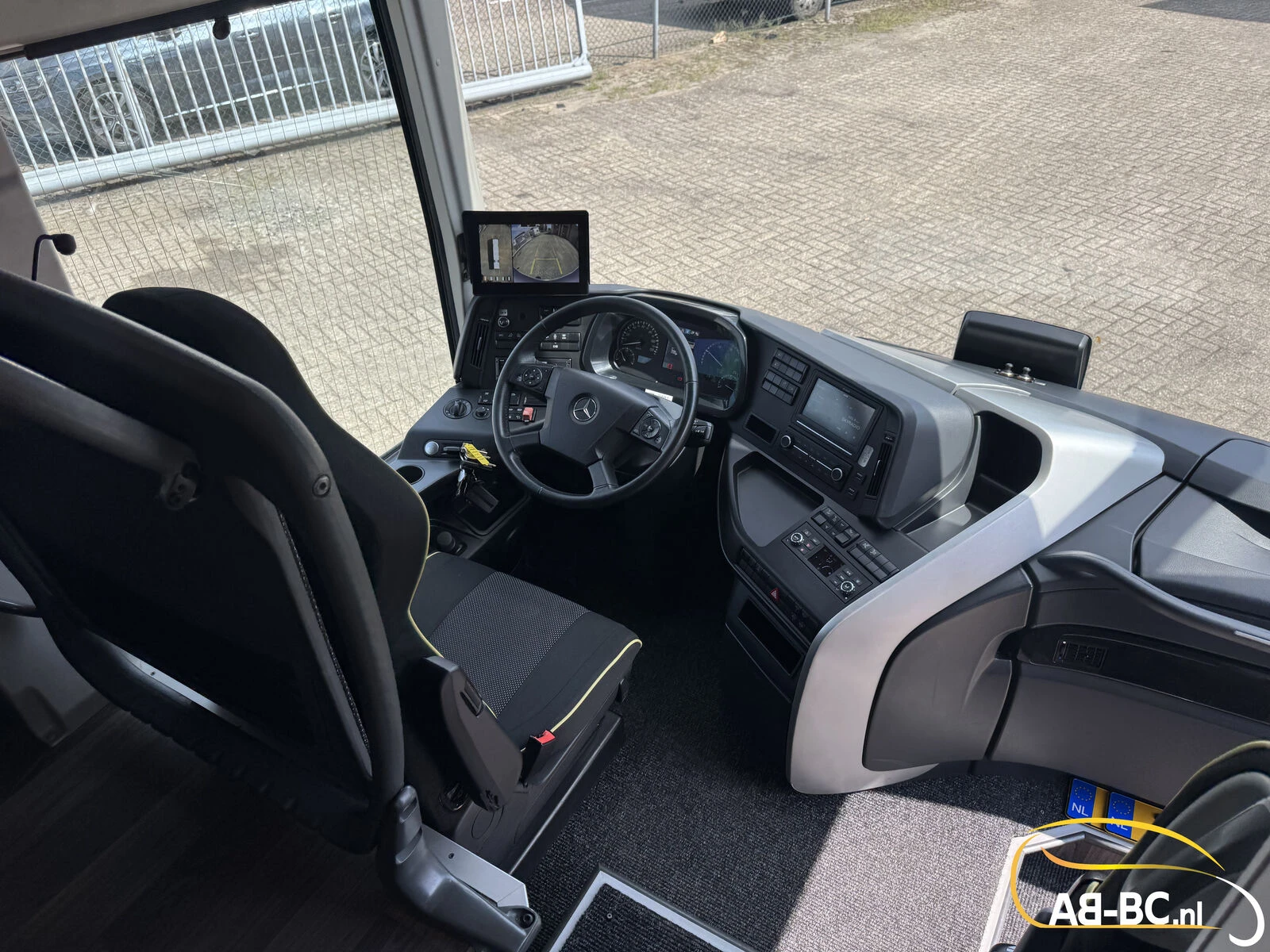 Mercedes-Benz Tourismo RHD 2023 afbeelding 86