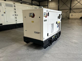 Cat 2026 - XQP20 - Generator 20 kVA Stage V - DPX-18121 image 3 miniature