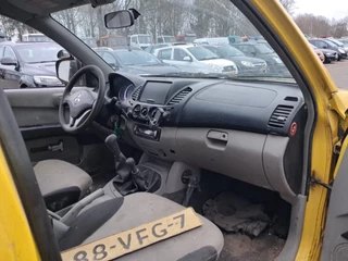 Mitsubishi L200 2007 - , 4x4 , 2.5 Di-D , NOT RUNNING !!!, FOR PARTS !!!! image 9