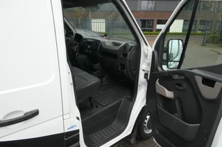 Renault Master 2017 - | L2H2 | 348578Km | 2017 | 3rd Seat | A/C | TUV/MOT/APK 04-2027 | NL-Van obrazek 27