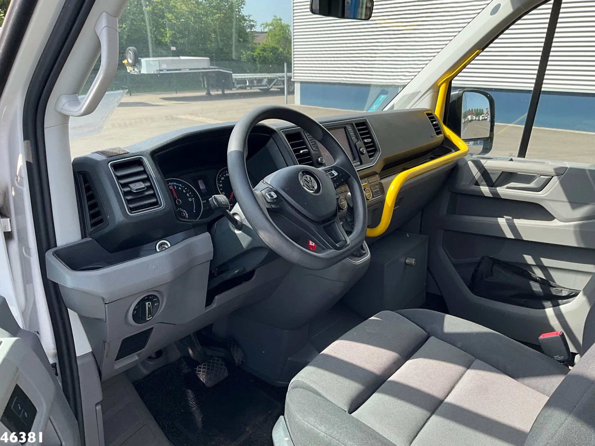 Volkswagen Crafter 2020 - E-Crafter 100% Elektrisch 9 persoon + 2 rolstoelvervoer Bild 8