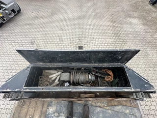 Broshuis N/A 2019 - 3ABSD Lowloader 3-axle / GVW: 59.000kg / Neck: 23.000kg / hydraulic steering + ramps + loading table / 4.60m extendable / winch / liftaxle obrazek 47