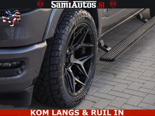 Dodge Ram Pick-Up 2023 - LIMITED NIGHT 5.7 V8 402PK | HUD | 4PL WHEELS | LUCHTVERING |OPEN UILAAT KLEP | BOM VOL | GRANITE CRYSTAL | DC | obrazek 5