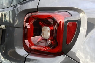 Jeep Renegade 2025 - 4XE HYBRID SUMMIT / LEDER / 18 inch / Apple Carplay изображение 30