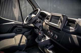 Renault Master 2023 - **2.3dCi | Bakwagen met Laadklep | LED | Carplay | Camera | Cruise** image 2