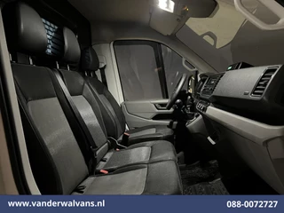 Volkswagen Crafter 2018 - 2.0 TDI 140pk L4H3 L3H2 Euro6 Airco | 3000kg trekhaak | Cruisecontrol | Parkeersensoren obrazek 3