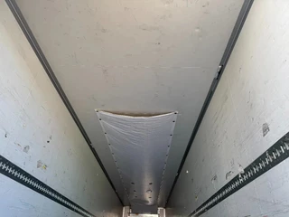 Kögel N/A 2019 - S24-4 CARRIER VECTOR 1550 3X BPW AXLE DISC BRAKES afbeelding 9