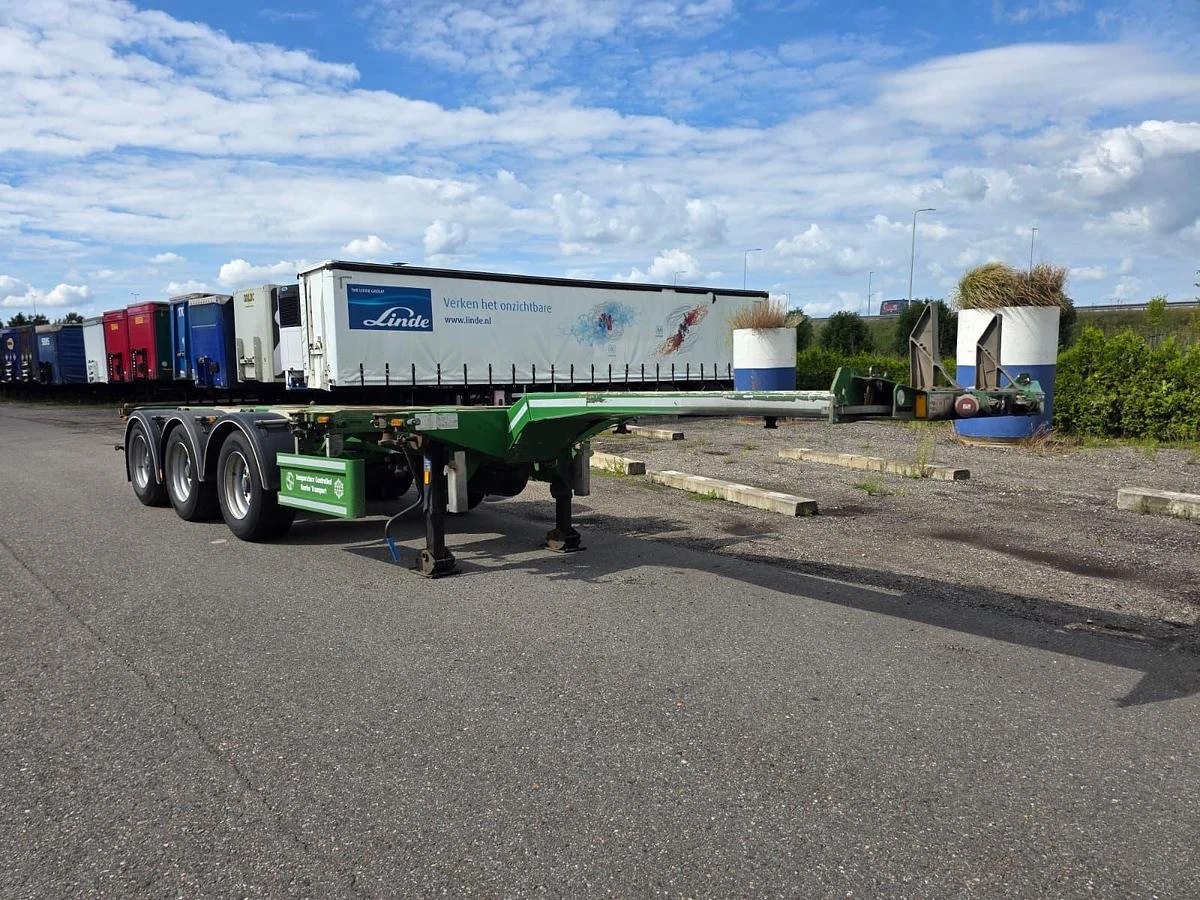 D-TEC FLEXITRAILER/ALL CONNECTIONS/3 X EXTENDIBLE/4861 KG./APK TUV 07-04-2027 2015 image 1