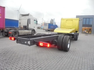 DAF XD 2026 - 260 FA DEMO RHD bild 4
