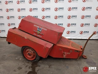 Diversen N/A - Occ aanhanger met brandweerpomp + benzinemotor Mot zdjecie 1
