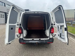Volkswagen Transporter 2017 - 2.0TDI L2H1 Airco Navi Cruisecontrol Trekhaak EURO 6 afbeelding 6