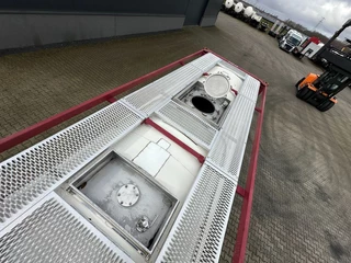 CIMC tankcontainers N/A 2017 - 20FT ISO /  25.010L / 22K2 / L4BH / T12 / steam heating / bottom discharge / 2.5Y-TEST/CSC: 10/2027 изображение 17