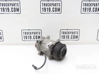 DAF N/A - 1864124 Airco compressor DAF PX7 image 1