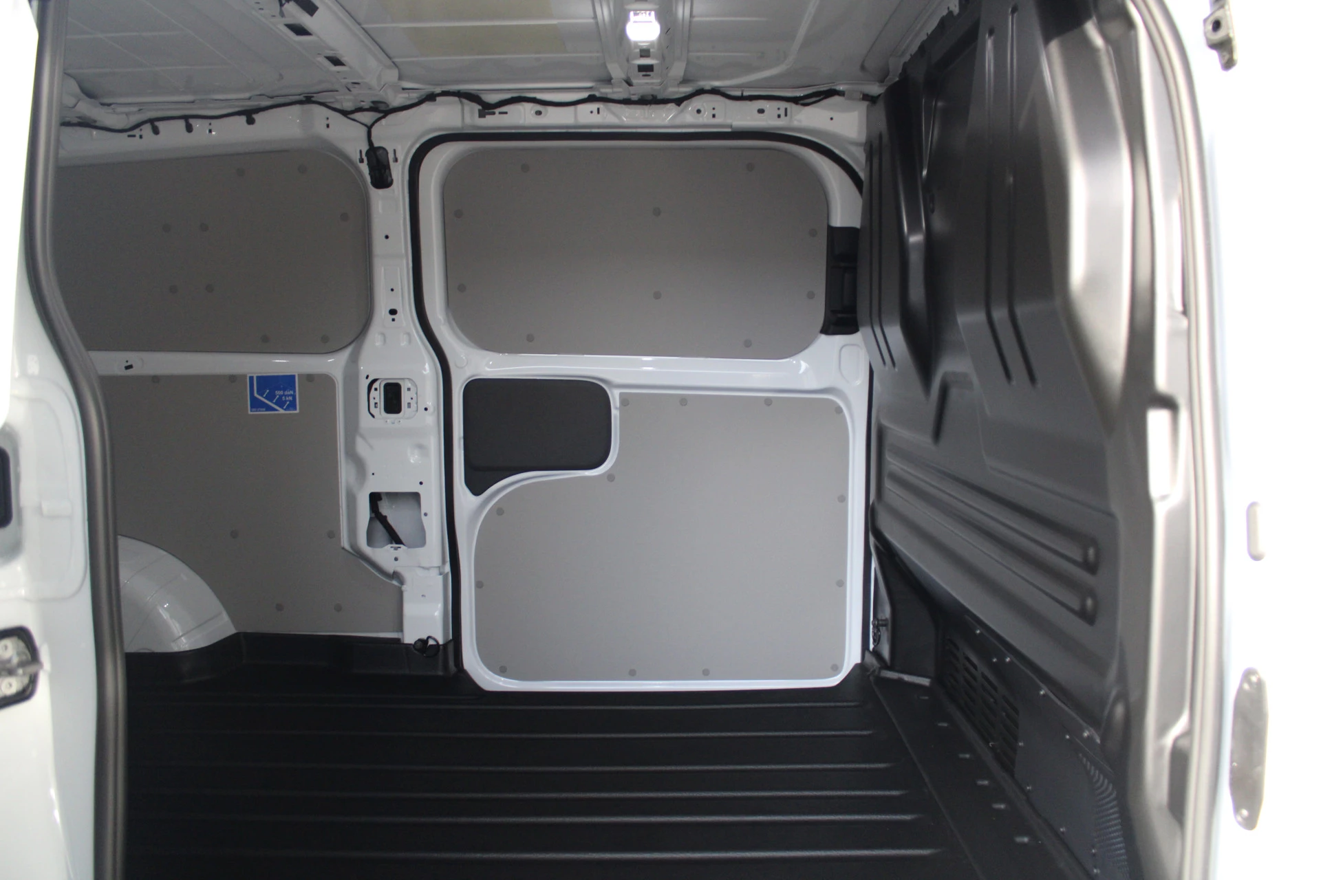 Ford E-Transit Custom 2025 - 340 L2H1 Limited 65 kWh 218pk - 2x Schuif - LED - 360 Camera - B&O - ACC - Navi - Stoel/Stuurverwarming - Rijklaar afbeelding 24