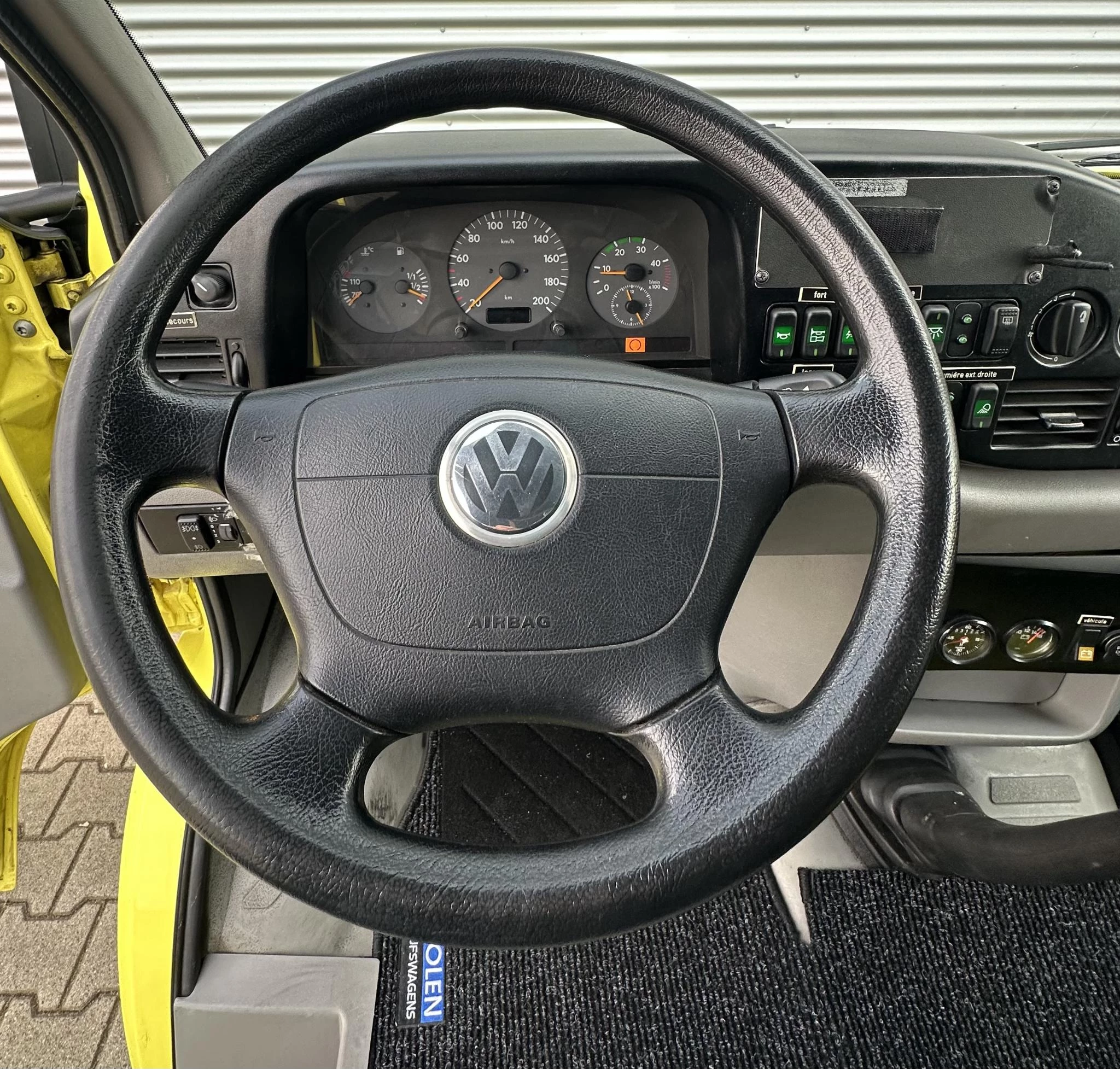 Volkswagen LT 2005 - LT 2.8 TDI 158 PK lang Ambulance Rettungswagen afbeelding 17