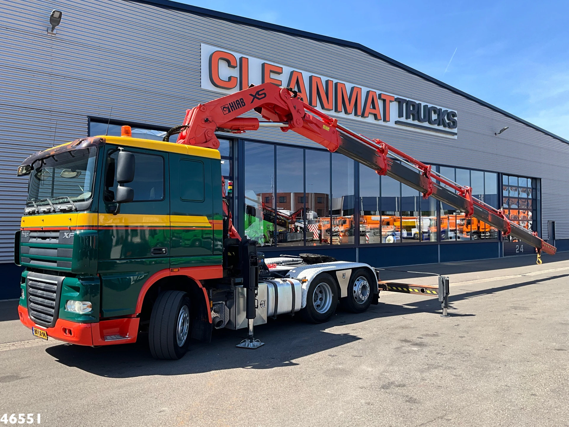 DAF FTN 105 XF 460 6x2 Hiab 60 Tonmeter laakraan 2010 afbeelding 1