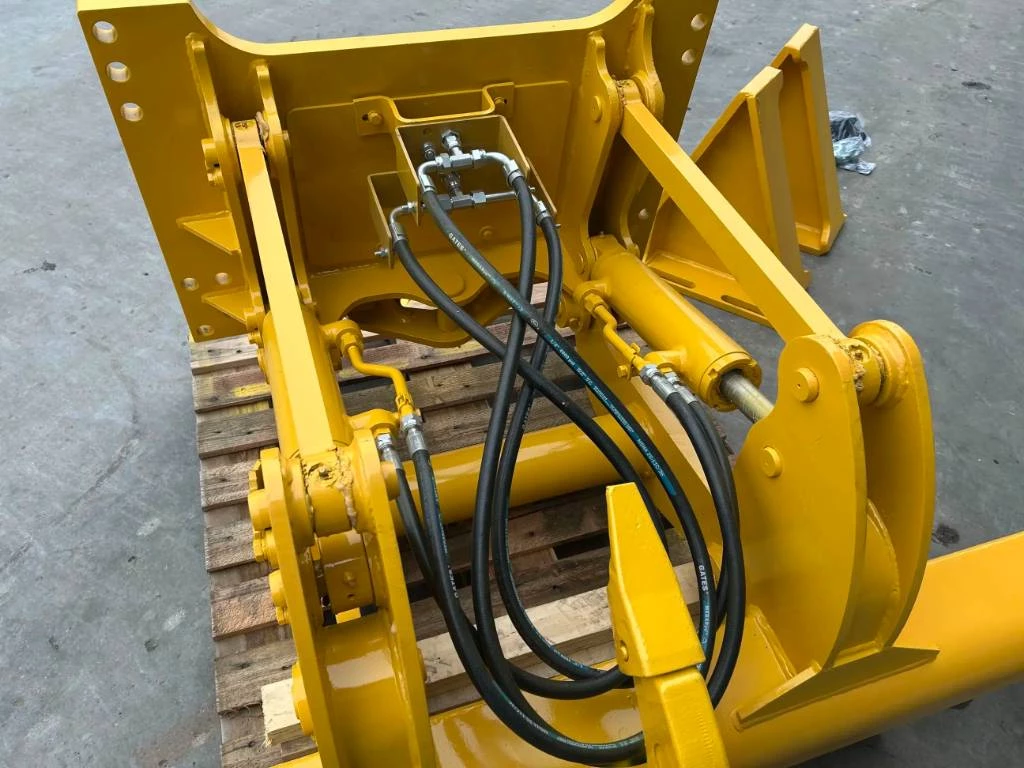 Komatsu 2026 - D38 image 9