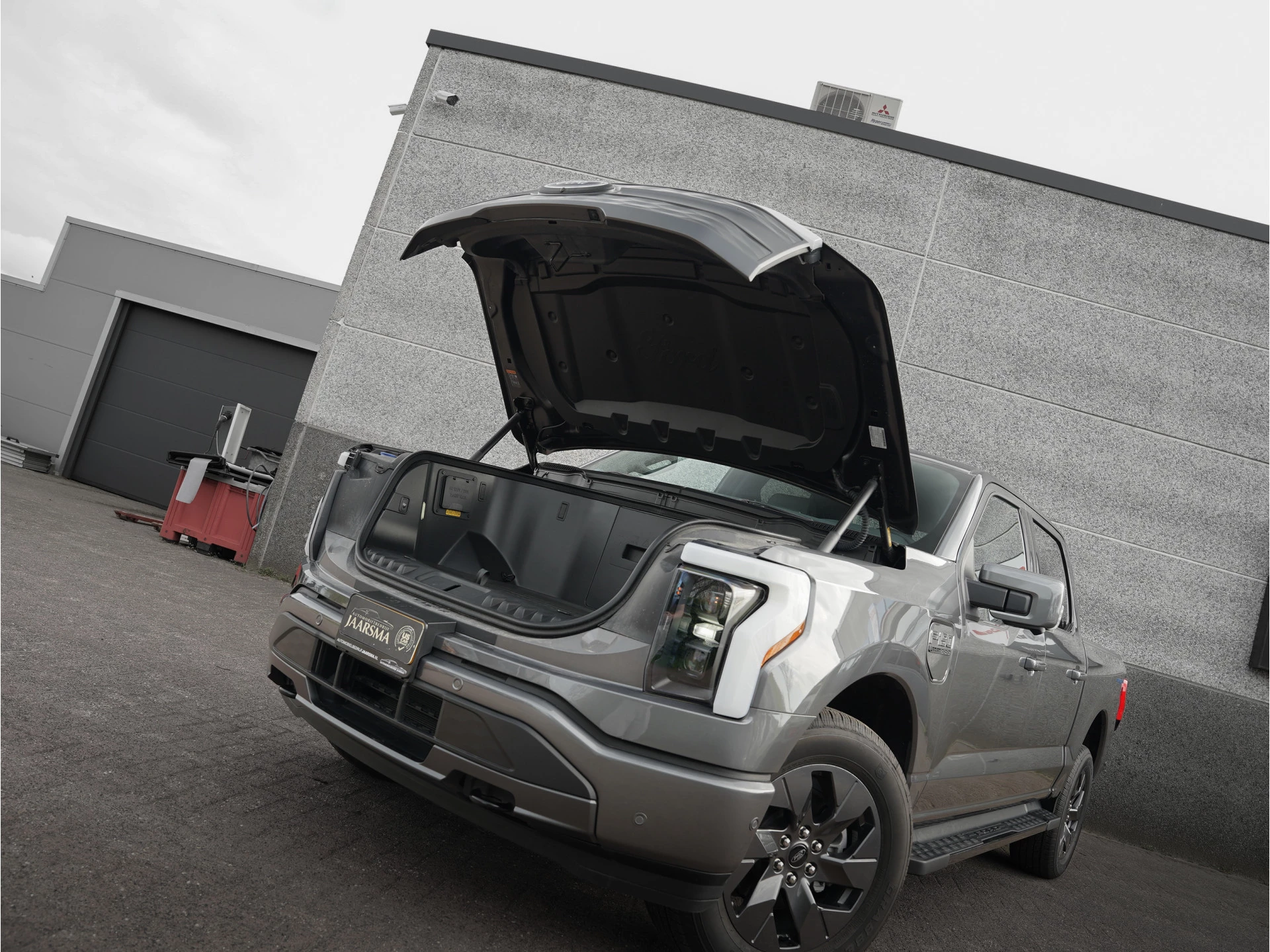 Ford F-150 2023 - Lightning Lariat Standard Range Bild 16
