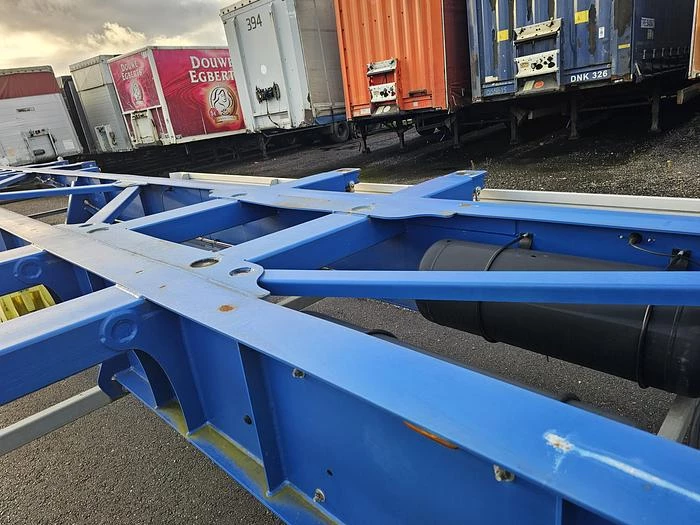 Van Hool A2C001 container CHASSIS -55 foot - 2 X 20 FOOT 45 ft 40 ft. -BPW DISC.-steering axle- 2 pieces -financiering mogelijk 2020 image 38