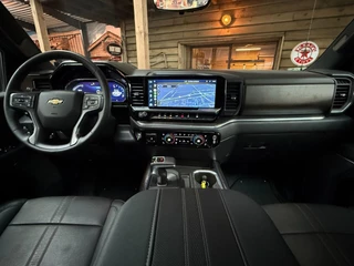 Chevrolet Silverado 2024 - High Country Black Edition, image 24