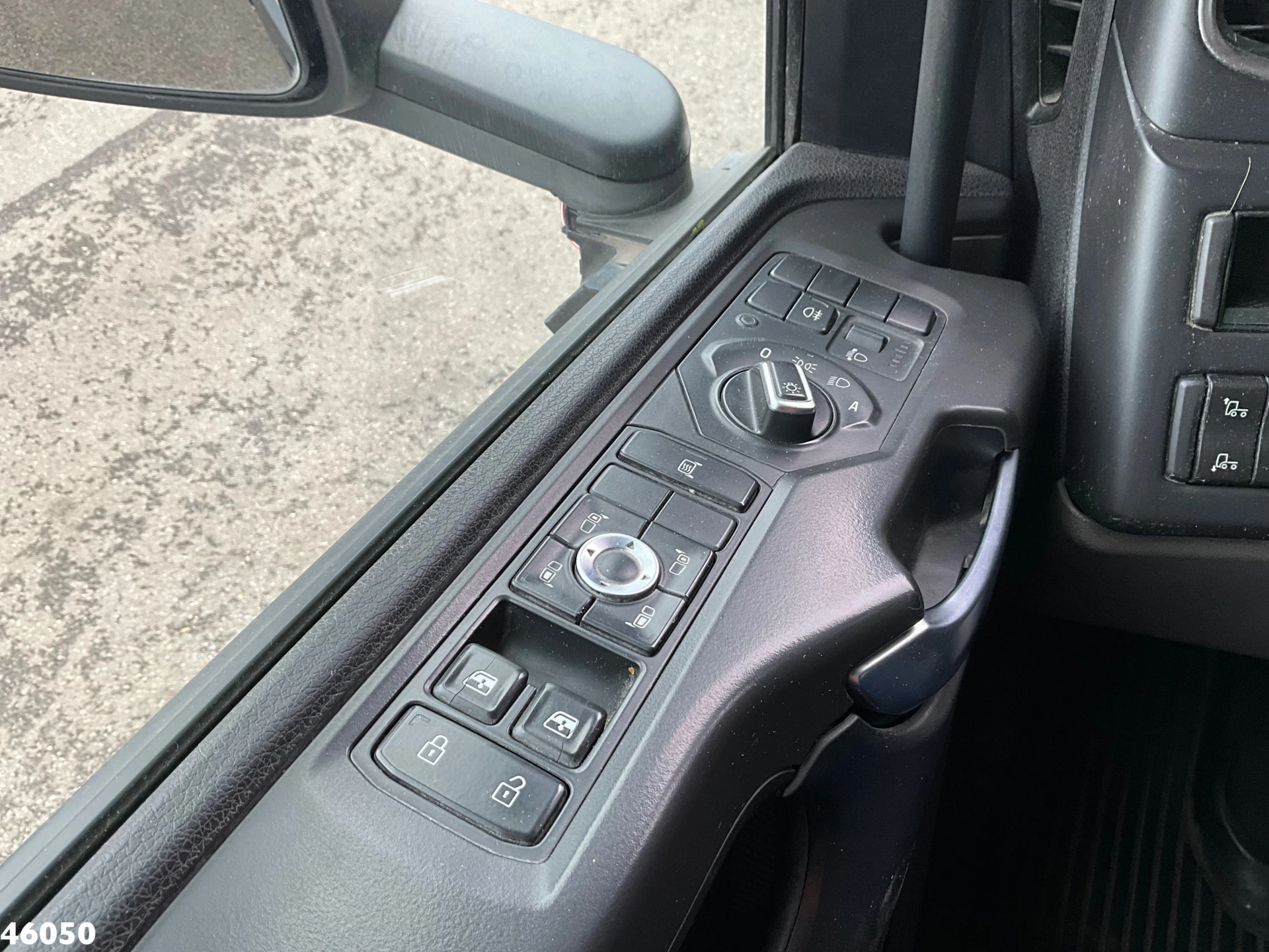 Scania P 2019 - 320 Euro 6 Garbage truck 25m³ Just 115.738 km! immagine 11