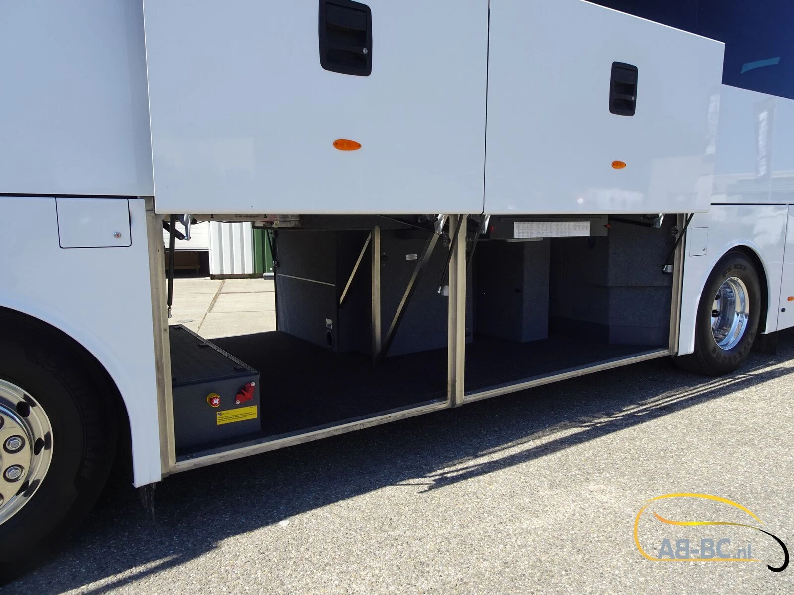 Van Hool EX11 High 45 Seats EURO 6 - 10 mtr 2022 изображение 22