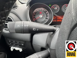 Fiat Punto 2014 - Evo 0.9 TwinAir Lounge obrazek 16