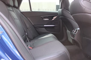 Mercedes-Benz C-Class 2022 - Estate 300e Luxury Line MEMORY DISTRONIC 360-CAMERA CARPLAY SFEER 17'' image 17