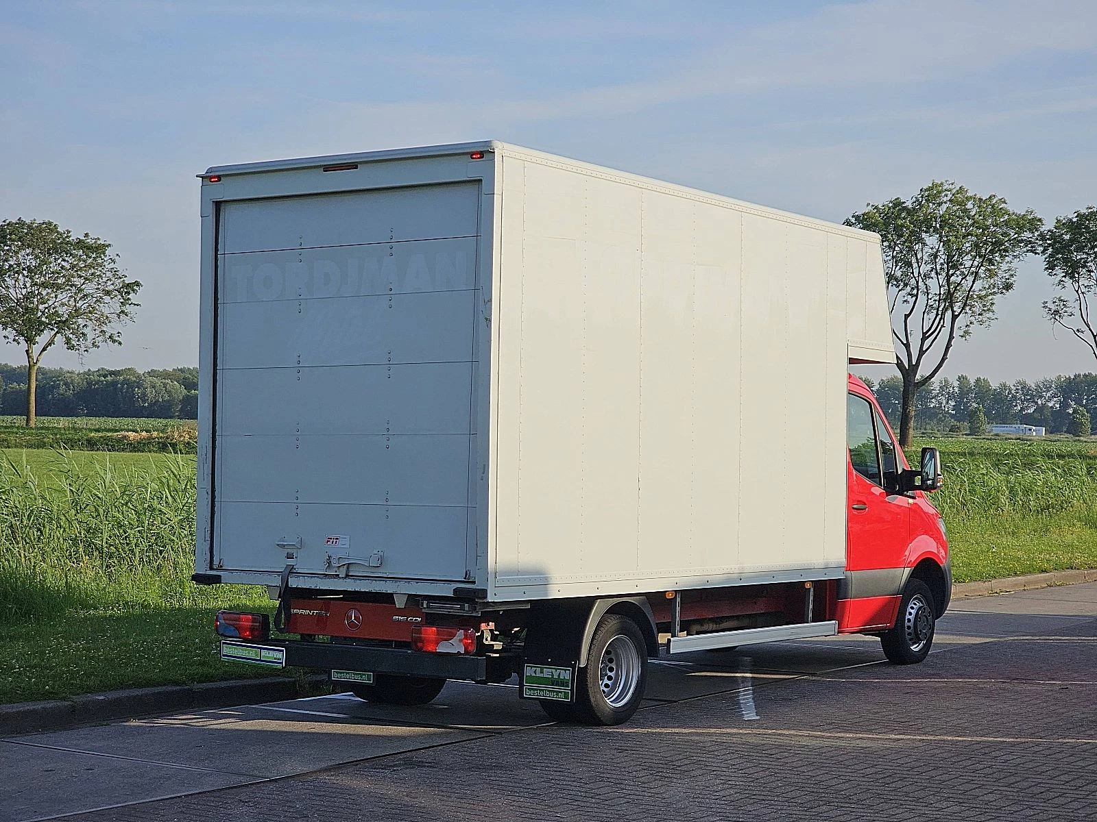 Mercedes-Benz Sprinter 2023 - 515 image 3