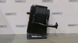 Iveco - Body & Chassis Parts Spatbord voor Li. Iveco à venda