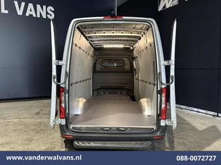 Mercedes-Benz Sprinter 2020 - 314 CDI 143pk L3H2 Euro6 Airco | Camera | Navigatie | Apple Carplay image 9