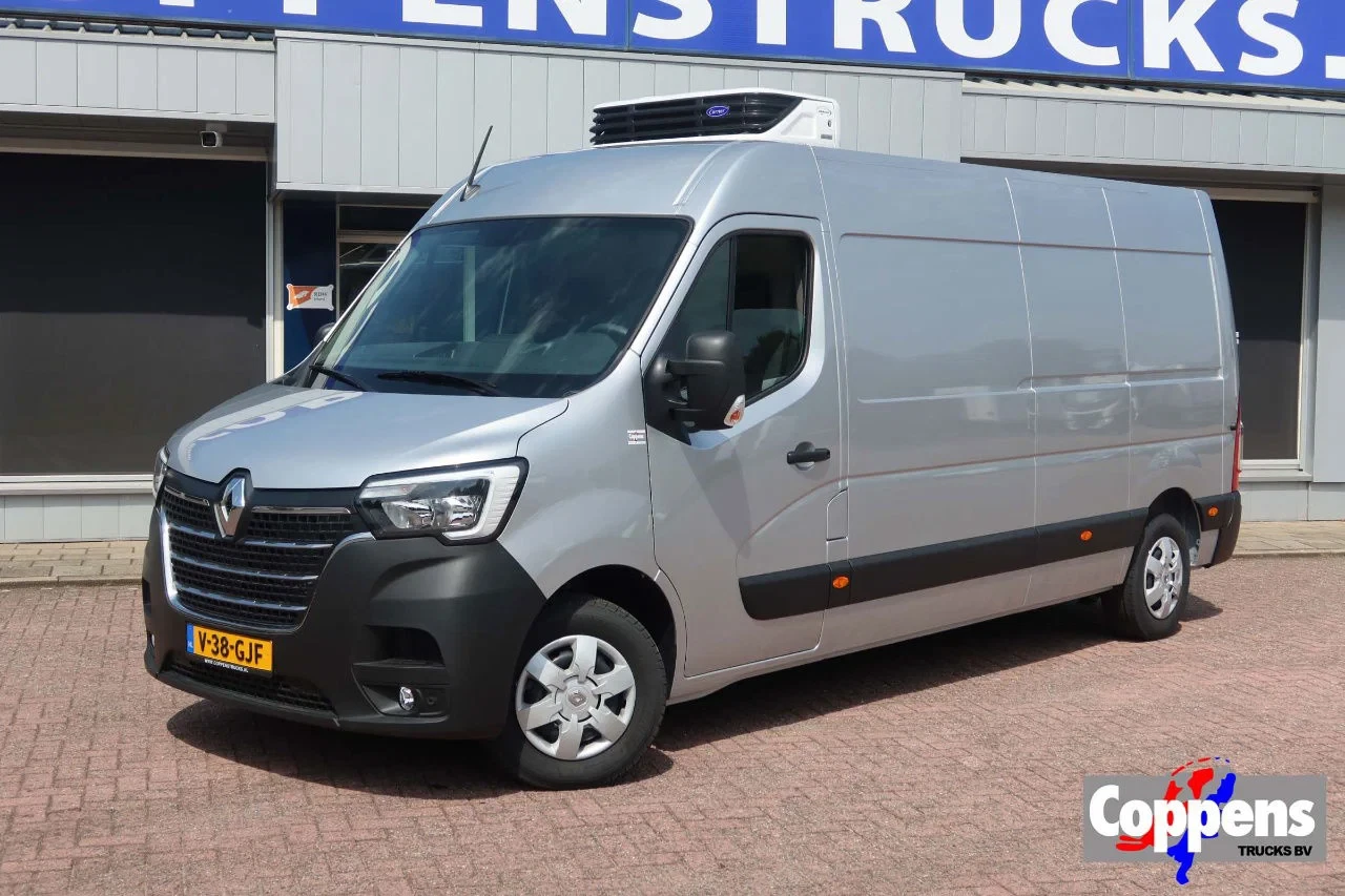 Renault Master 2024 - Koel/Vries/Verwarmen + 220 volt stekker Carrier Xarios 350 machine BPM vrij afbeelding 1