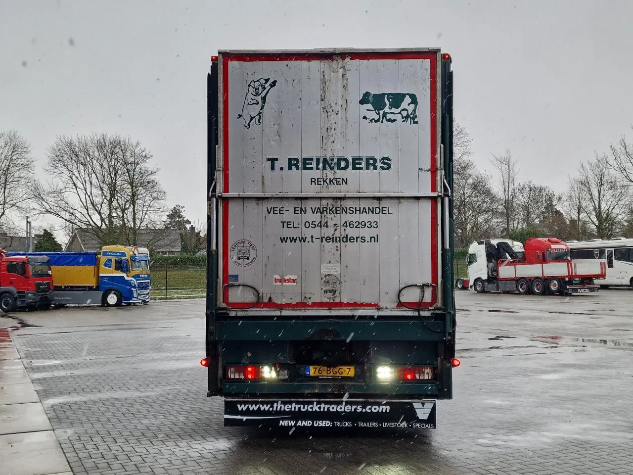 DAF XF 440 2015 - SuperSpaceCab 6x2*4 - Cuppers 1-2-3 deck Livestock obrázek 19