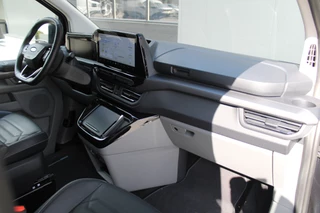 Ford Tourneo Custom 2024 - 320 2.0 TDCI L2H1 Titanium X DC 170pk - Adaptive Cruise - LED - Blind Spot - Leder - Navigatie - 360 Camera - Trekhaak - Rijklaar obrazek 46
