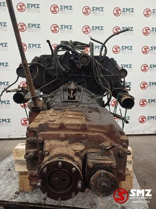 Deutz N/A - Occ motor F6L413V Deutz + versnellingsbak AK6-80-5 image 4