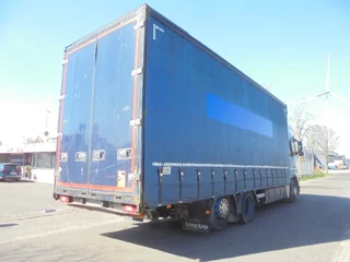 Volvo FH 2012 - 420 6X2 NL TRUCK image 4