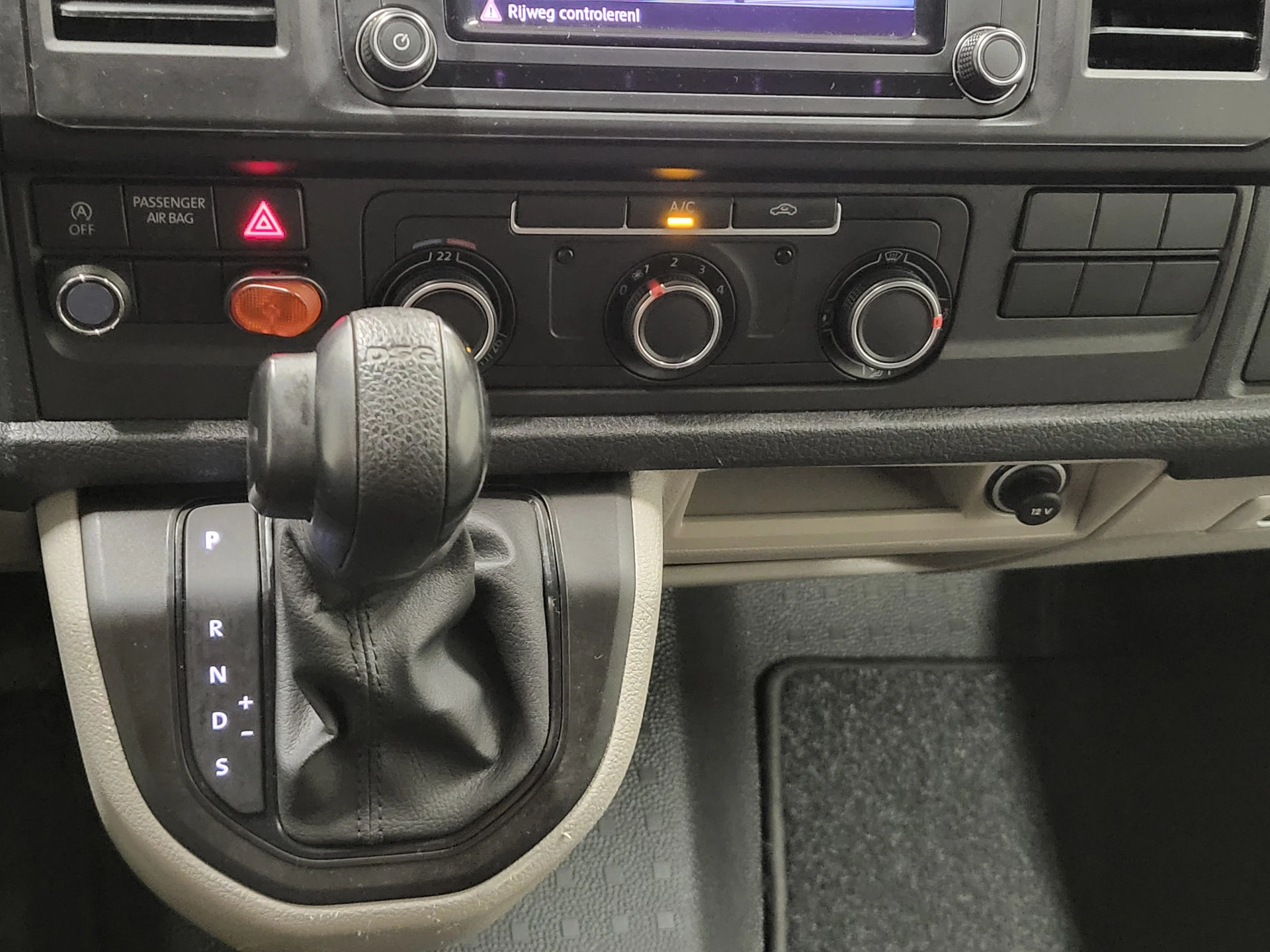 Volkswagen Transporter 2019 - 2.0TDI 150pk L2/H2 Automaat Euro 6! imagen 14