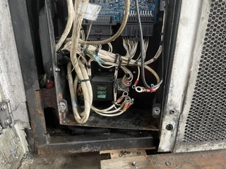Thermo King UT- 1200 compressor-condensor 2008 - N/A obrazek 8
