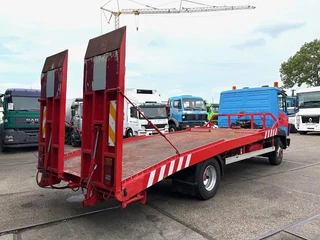 Mercedes-Benz LK 1991 - 814 RECOVERY TRUCK / CAR-MACHINE TRANSPORTER (6-CILINDER / MANUAL GEARBOX / FULL STEEL SUSPENSION / WINCH / HYDRAULIC RAMPS) obrazek 3