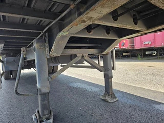 Fruehauf ONCRK 22-110A | STEERING AXLE |CURTAINSIDER TRAILER | LOADING LIFT| DUTCH TRAILER. 2001 - N/A obrazek 17