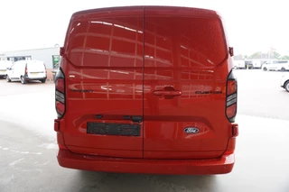 Ford Transit Custom 2024 - 320L 2.0 TDCI 136PK L2H1 Limited obrazek 6