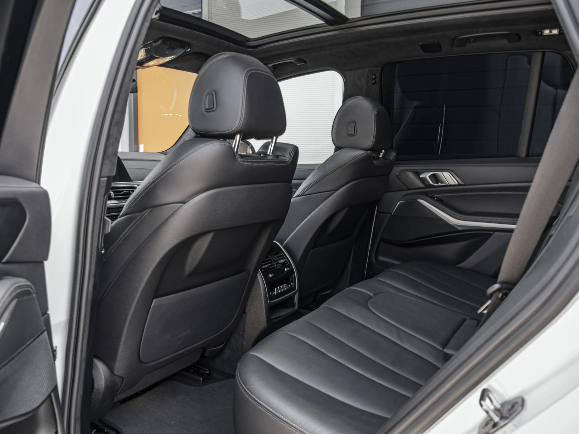 BMW X5 2022 - | xDrive45e | High Executive M-Sport Pakket afbeelding 19